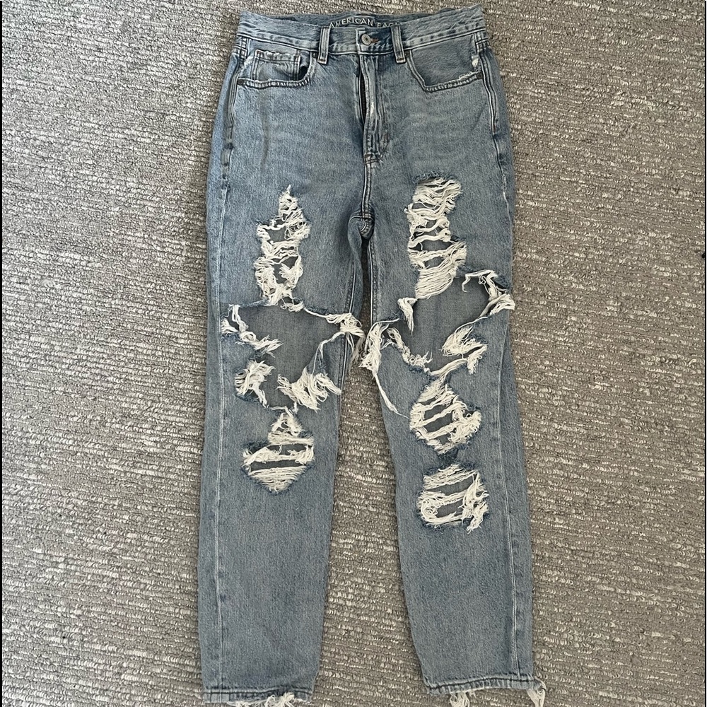 American Eagle mom jeans
